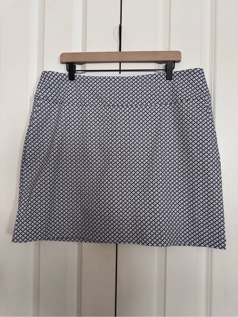 Easy Pull-On Skort with 360° Hidden Double-Layer Tummy Control